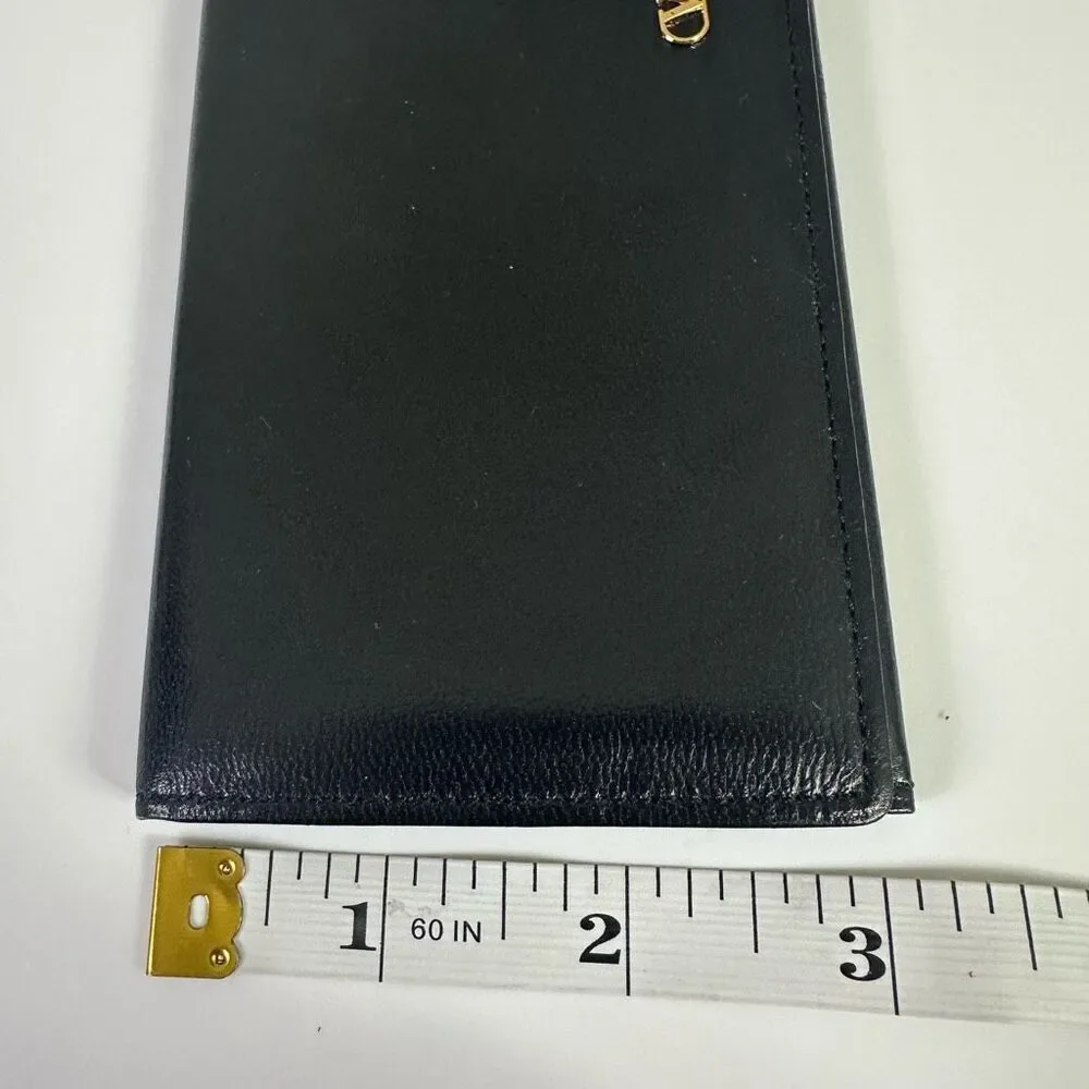 Valentino Garavani Slim Bifold Card Wallet Black‎